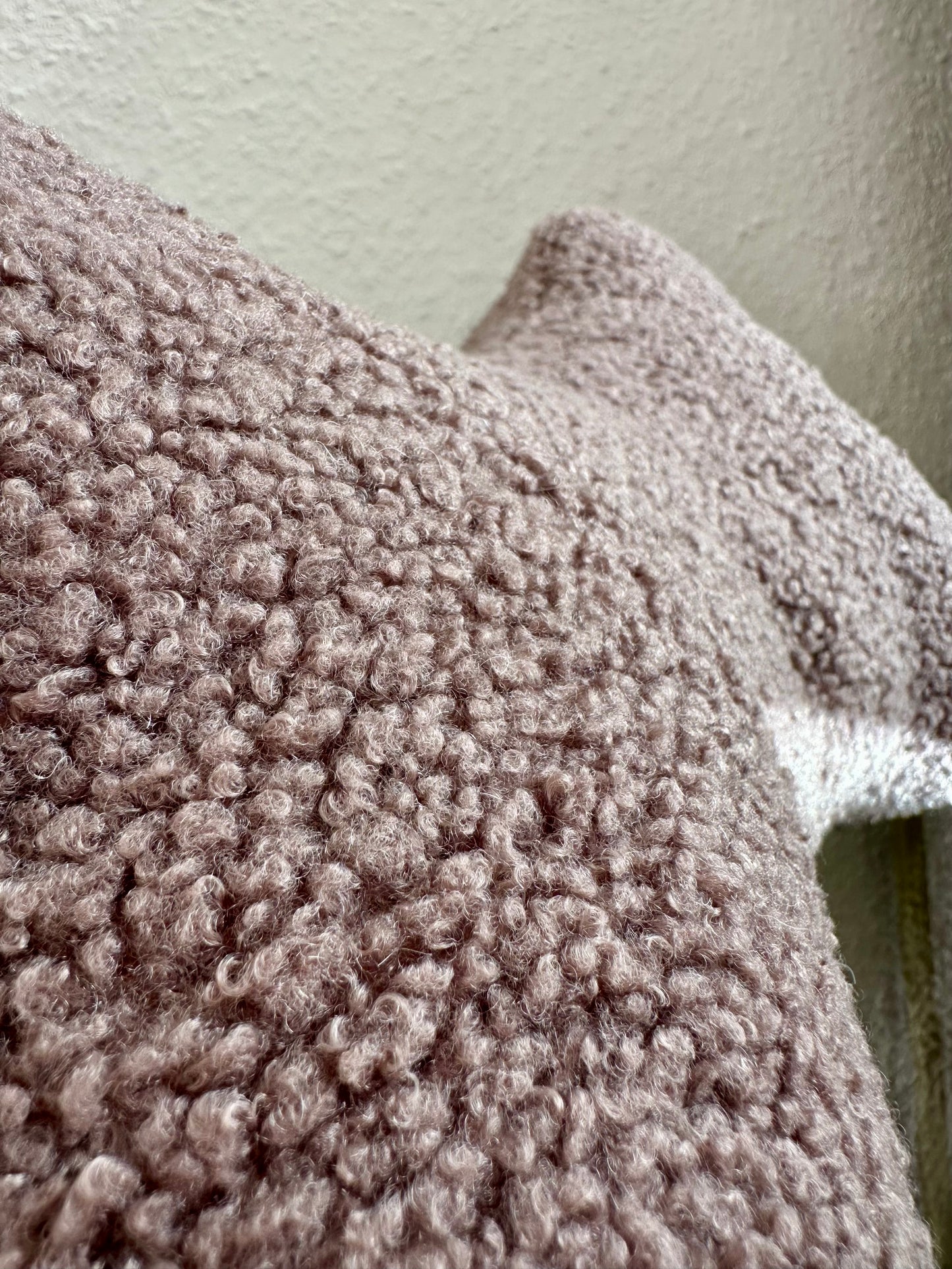 Bouclé Leseknochen